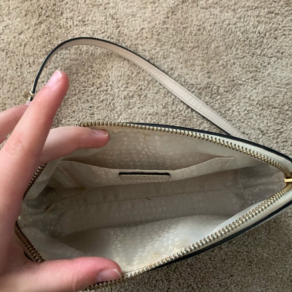 Kate Spade Purse - Picture 4 of 5